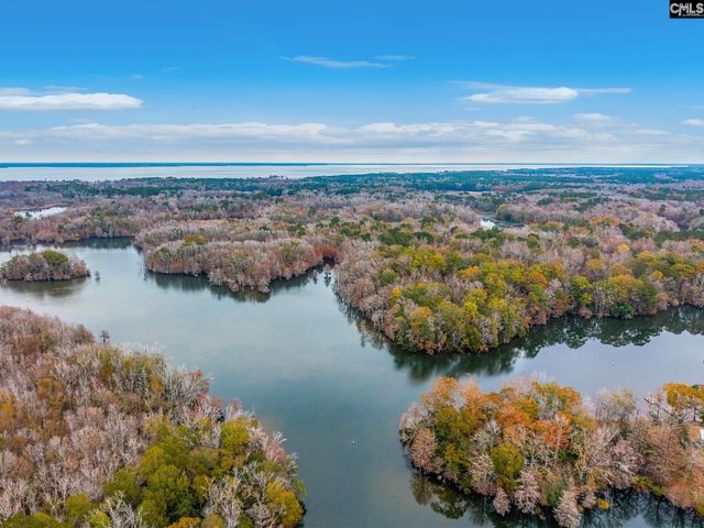 12785 Old Number Six Highway, Eutawville, SC 29048