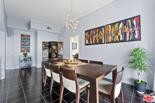 625 Huntley Drive 4, West Hollywood, CA 90069