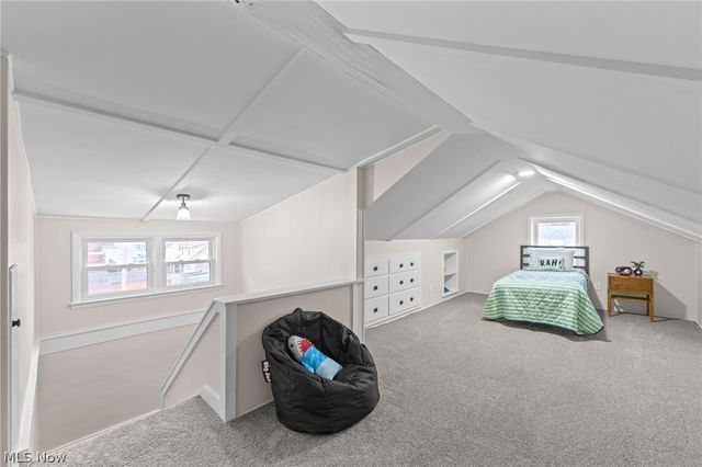 815 Broad Boulevard, Cuyahoga Falls, OH 44221