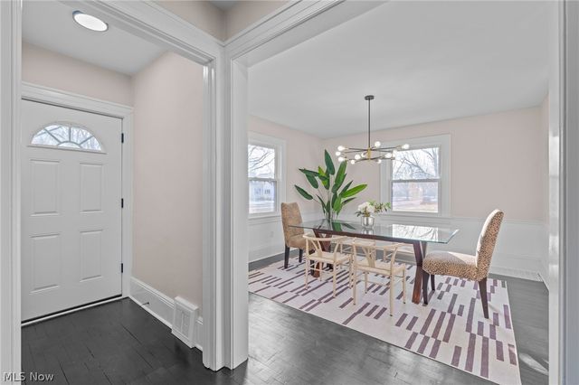 815 Broad Boulevard, Cuyahoga Falls, OH 44221