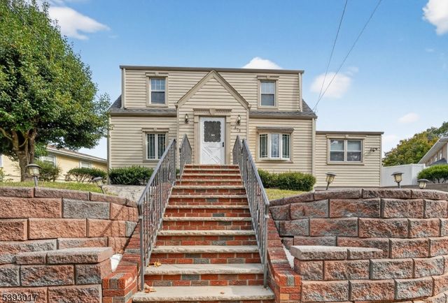 870 Passaic Ave, Kearny Town, NJ 07032