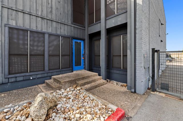 909 Reinli ST 101, Austin, TX 78751