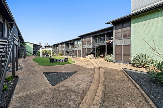 909 Reinli ST 101, Austin, TX 78751
