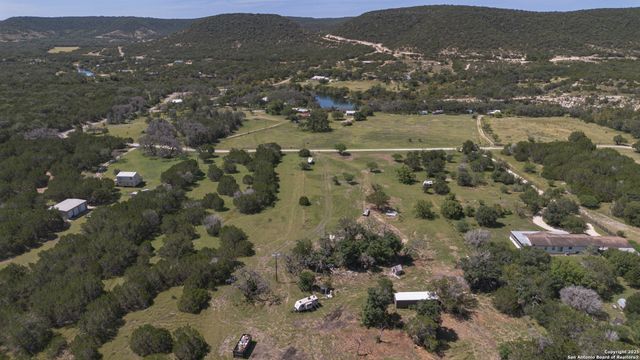 222 & TBD Deer, Tarpley, TX 78883