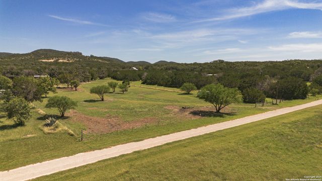 222 & TBD Deer, Tarpley, TX 78883