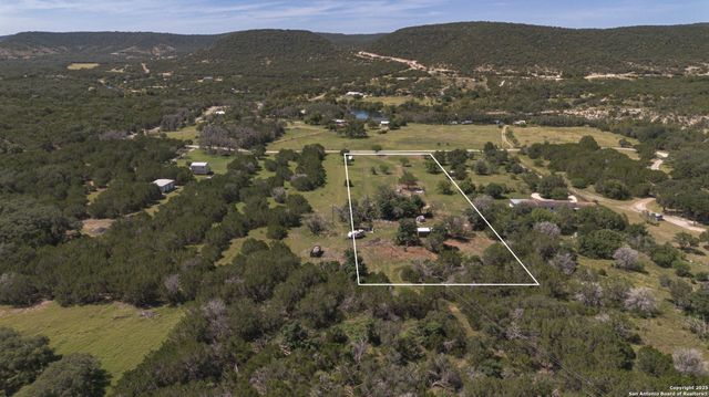 222 & TBD Deer, Tarpley, TX 78883