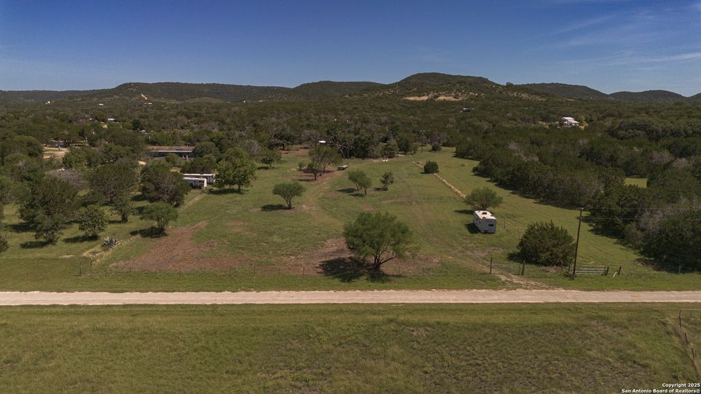 222 & TBD Deer, Tarpley, TX 78883