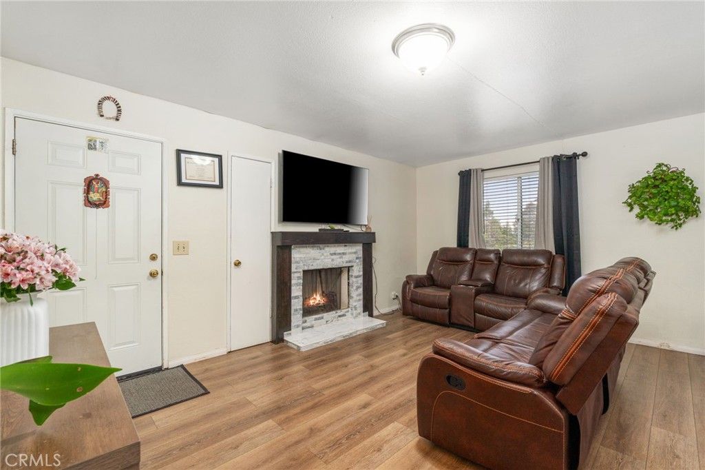 Image 21 of property listing at 26166 Alpine Lane, Twin Peaks, CA 92391