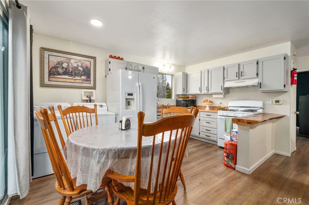 Image 24 of property listing at 26166 Alpine Lane, Twin Peaks, CA 92391