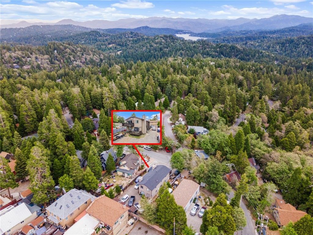 Image 4 of property listing at 26166 Alpine Lane, Twin Peaks, CA 92391