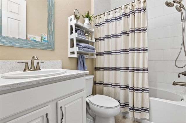 6406 MAIDEN SEA DRIVE, Apollo Beach, FL 33572