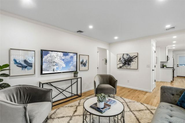 2 Mohegan Drive, Massapequa, NY 11758