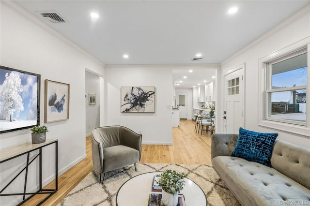 2 Mohegan Drive, Massapequa, NY 11758