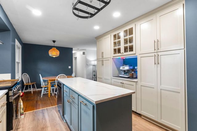 7381 Lyric Lane NE, Fridley, MN 55432