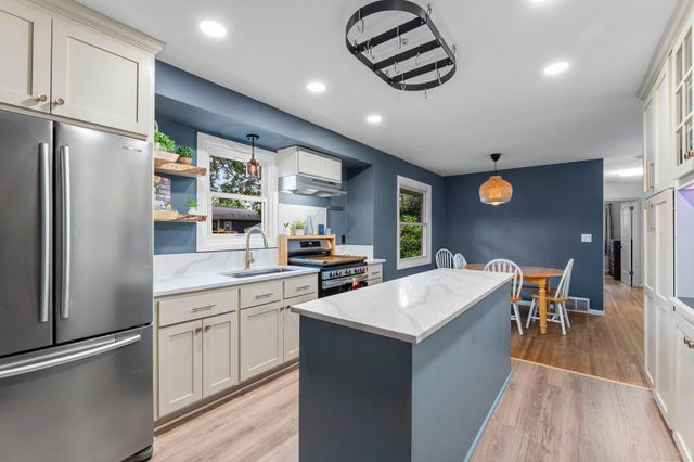 7381 Lyric Lane NE, Fridley, MN 55432