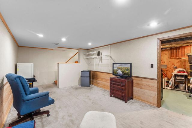 7381 Lyric Lane NE, Fridley, MN 55432