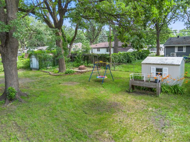 7381 Lyric Lane NE, Fridley, MN 55432