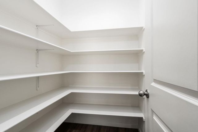 1189 Magnolia Court W, Madera, CA 93636