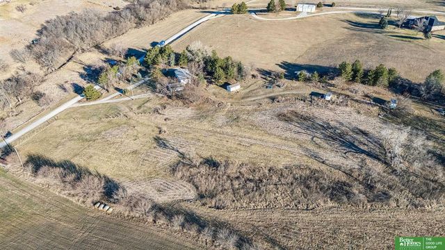 22302 W Angus Road, Gretna, NE 68028