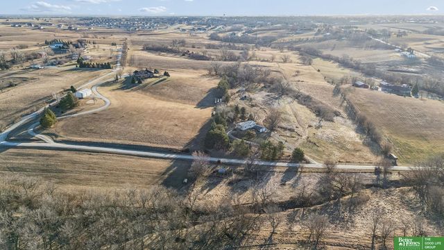 22302 W Angus Road, Gretna, NE 68028