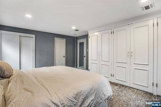 1284 Wellington Avenue, Teaneck, NJ 07666