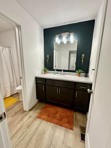 301 Great Plains Street, Nixa, MO 65714