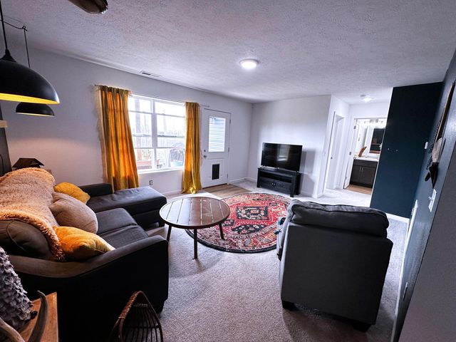 301 Great Plains Street, Nixa, MO 65714