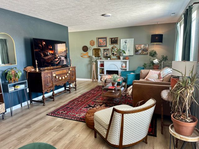 301 Great Plains Street, Nixa, MO 65714