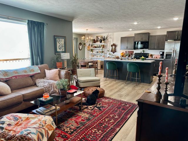 301 Great Plains Street, Nixa, MO 65714