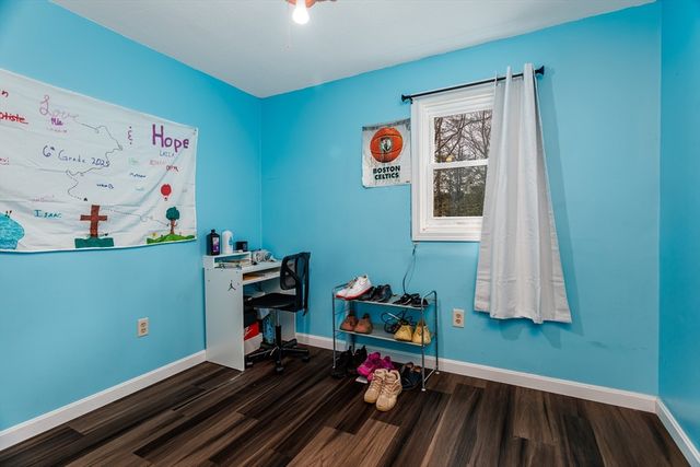 28 Holly Drive, Gardner, MA 01440