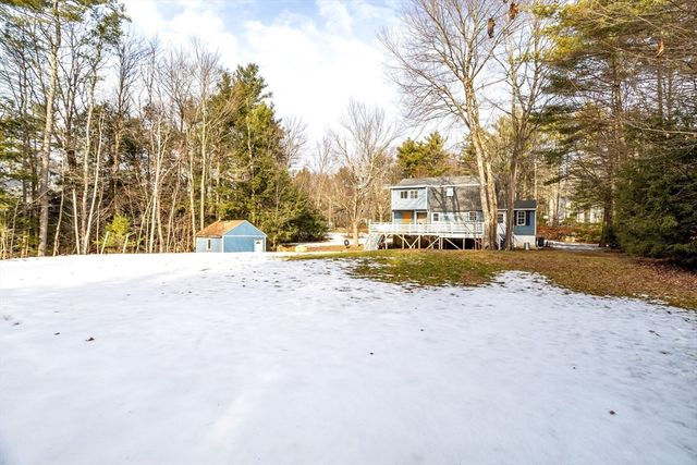28 Holly Drive, Gardner, MA 01440