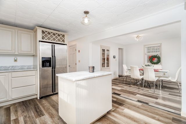 28 Holly Drive, Gardner, MA 01440