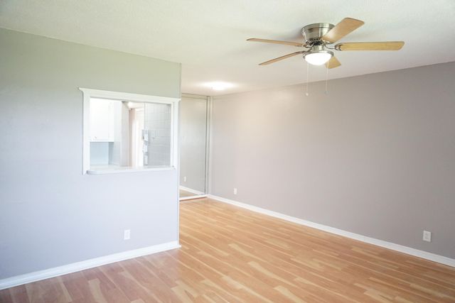 89 Cambridge D, West Palm Beach, FL 33417