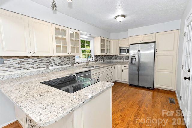 30 Morning Glory Lane, Weaverville, NC 28787