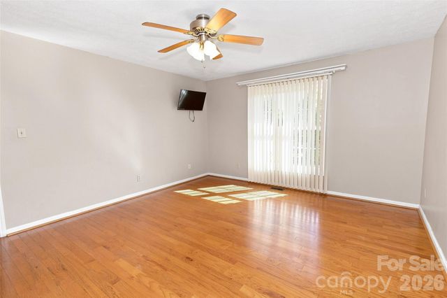 30 Morning Glory Lane, Weaverville, NC 28787