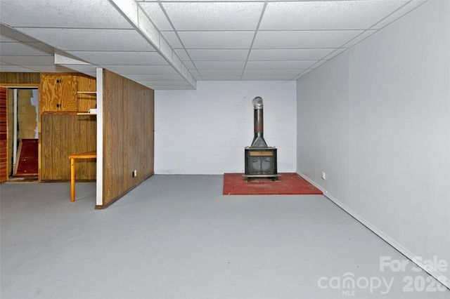 30 Morning Glory Lane, Weaverville, NC 28787