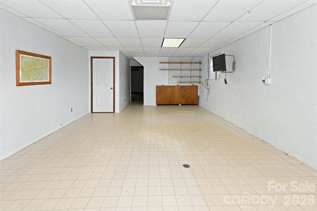 30 Morning Glory Lane, Weaverville, NC 28787