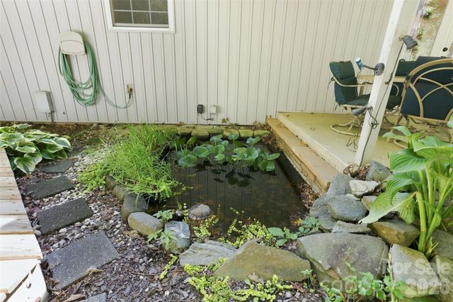 30 Morning Glory Lane, Weaverville, NC 28787