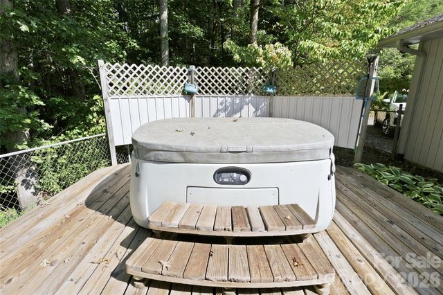 30 Morning Glory Lane, Weaverville, NC 28787