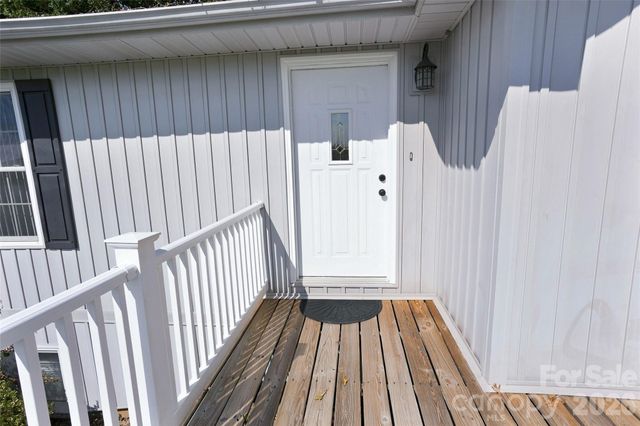 30 Morning Glory Lane, Weaverville, NC 28787