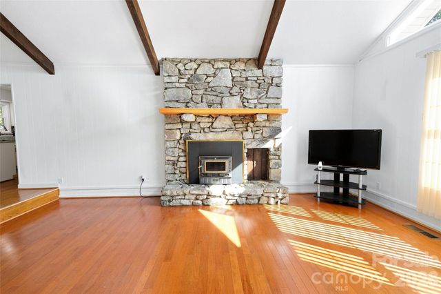 30 Morning Glory Lane, Weaverville, NC 28787