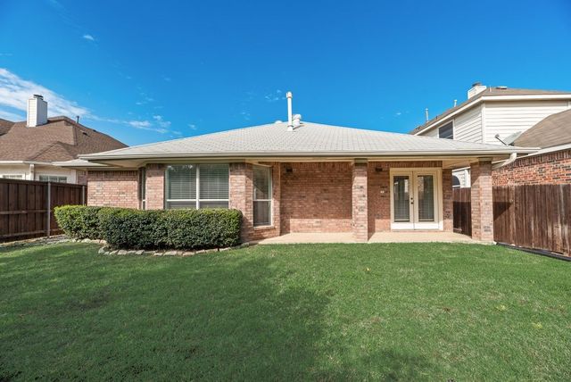 5024 Woodmeadow Drive, Fort Worth, TX 76135