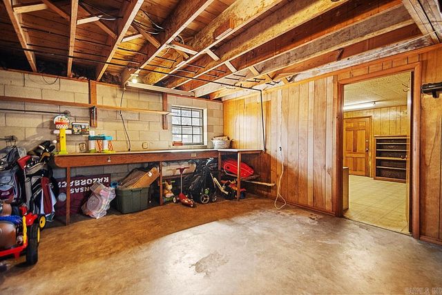 108 E 5th Avenue, Leola, AR 72084