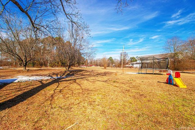 108 E 5th Avenue, Leola, AR 72084