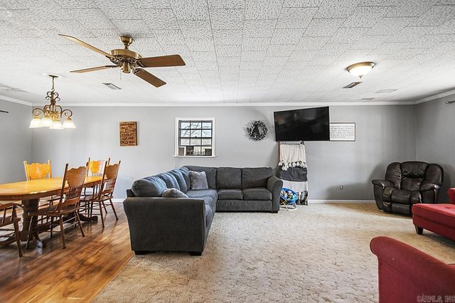 108 E 5th Avenue, Leola, AR 72084