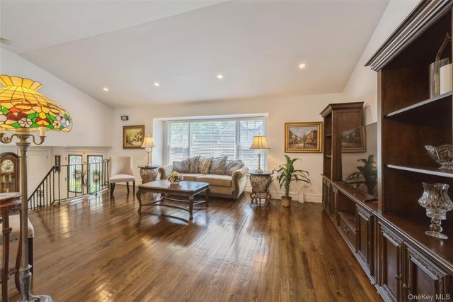 43 Viola Drive, Glen Cove, NY 11542