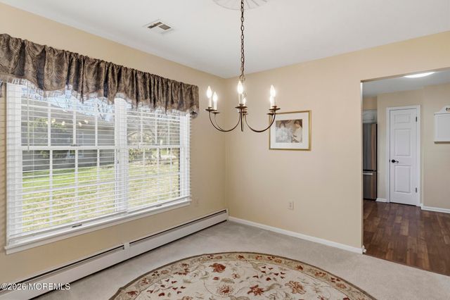 1523 Heatherleaf Lane, Toms River, NJ 08755