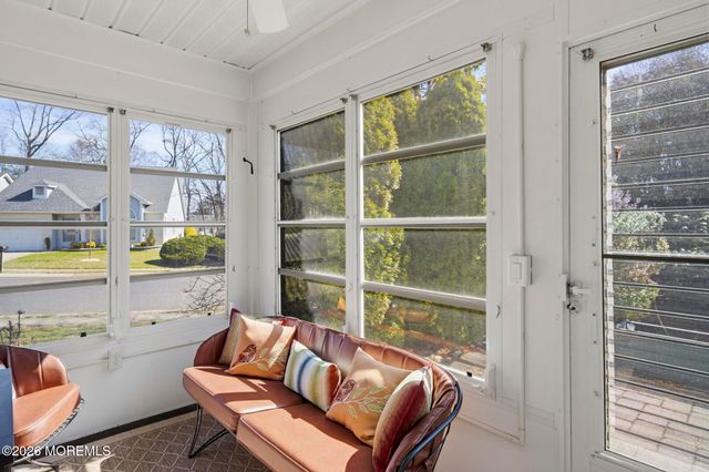 1523 Heatherleaf Lane, Toms River, NJ 08755