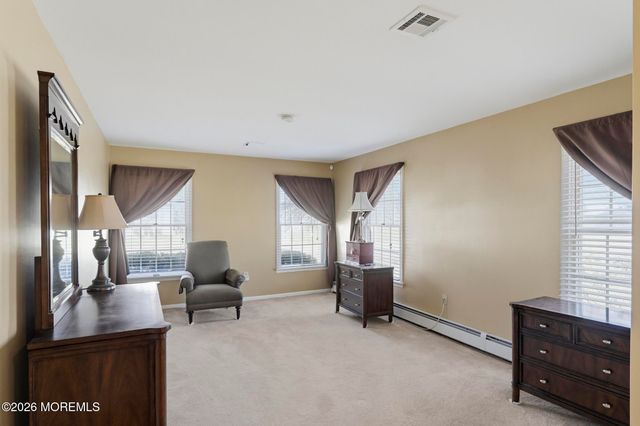 1523 Heatherleaf Lane, Toms River, NJ 08755