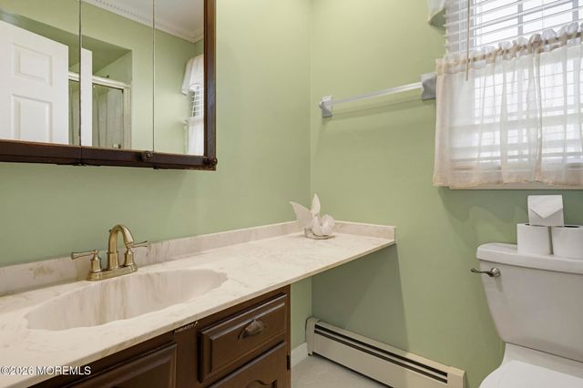 1523 Heatherleaf Lane, Toms River, NJ 08755